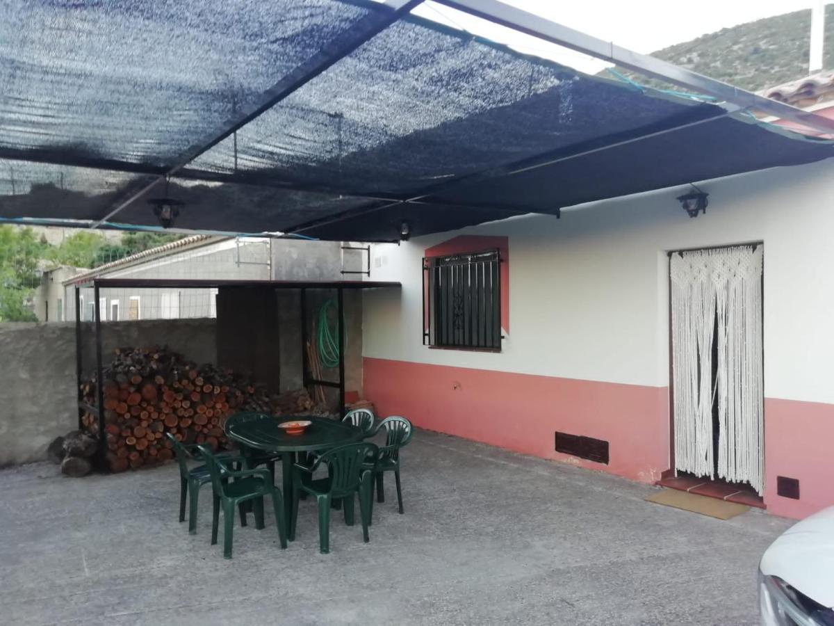 El Almendro De Fuentes Nuevas Villa Castril Buitenkant foto